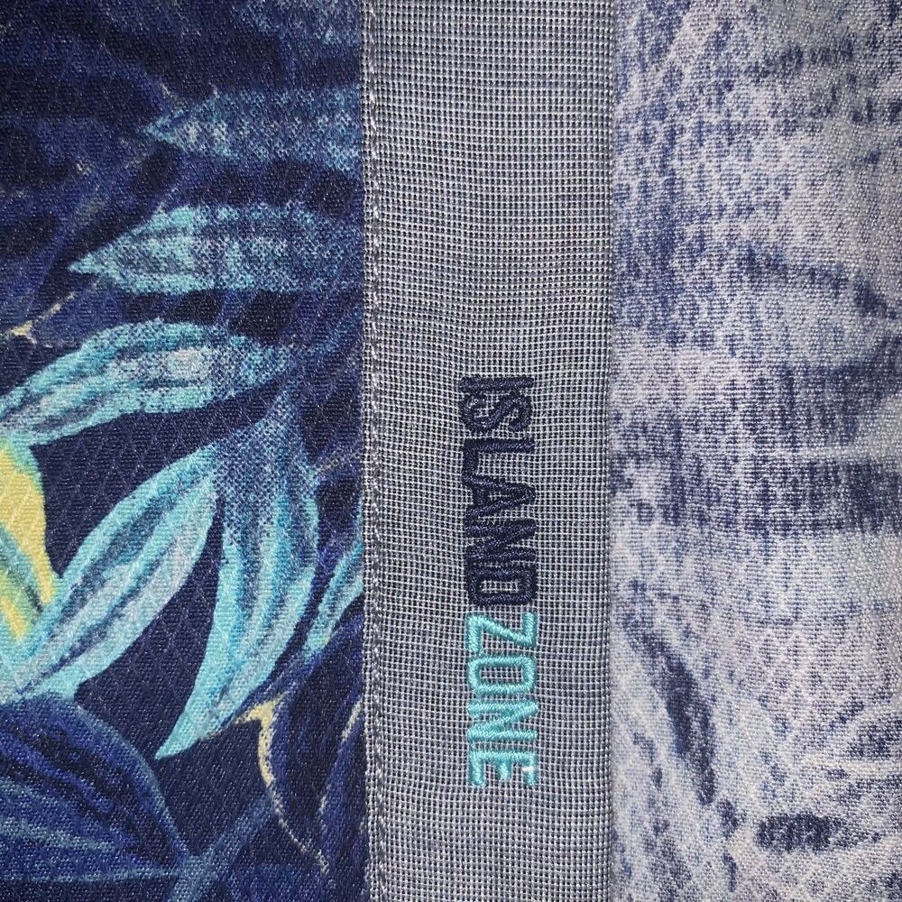 Tommy Bahama Shirt Mens Small Blue Short Sleeve Silk Blend Hawaiian Island Zone - Picture 7 of 7